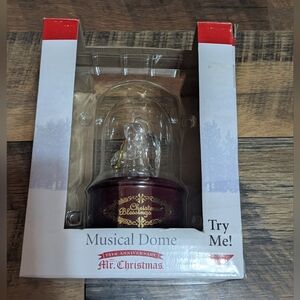 Mr. Christmas Musical Dome Angel - Rotating Figure Plays Hark, The Herald Sing